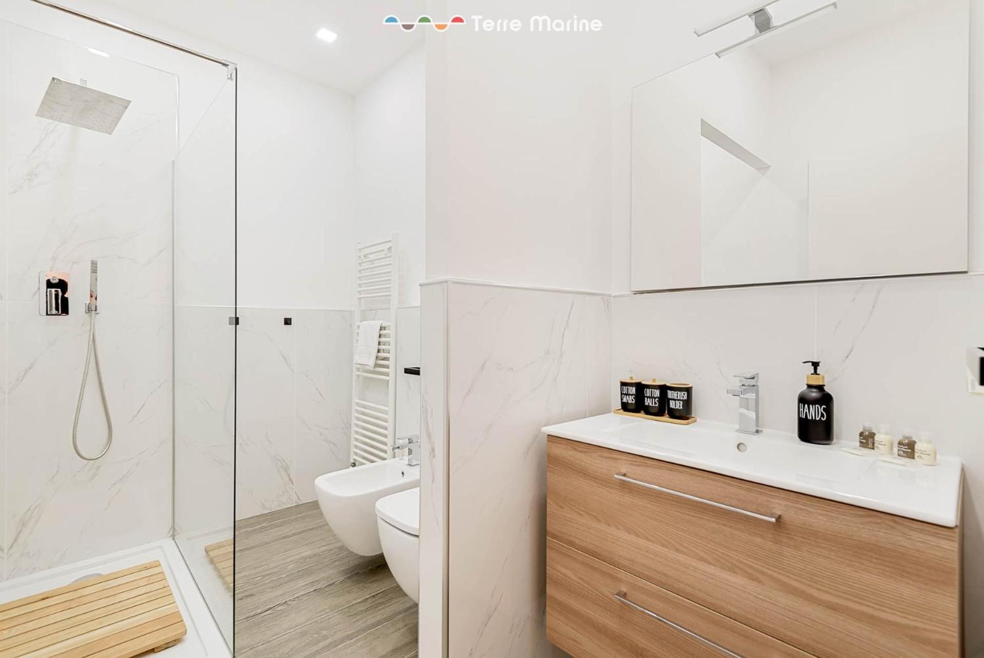 La Casa Di Zoe, Terre Marine Apartment ลาสเปเซีย ภายนอก รูปภาพ